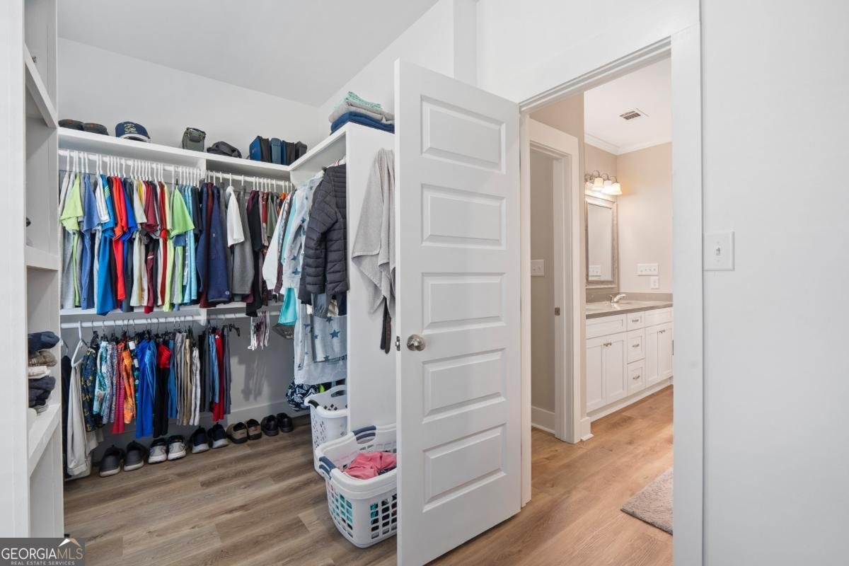 801 Hollly Ridge Drive Gray - 31