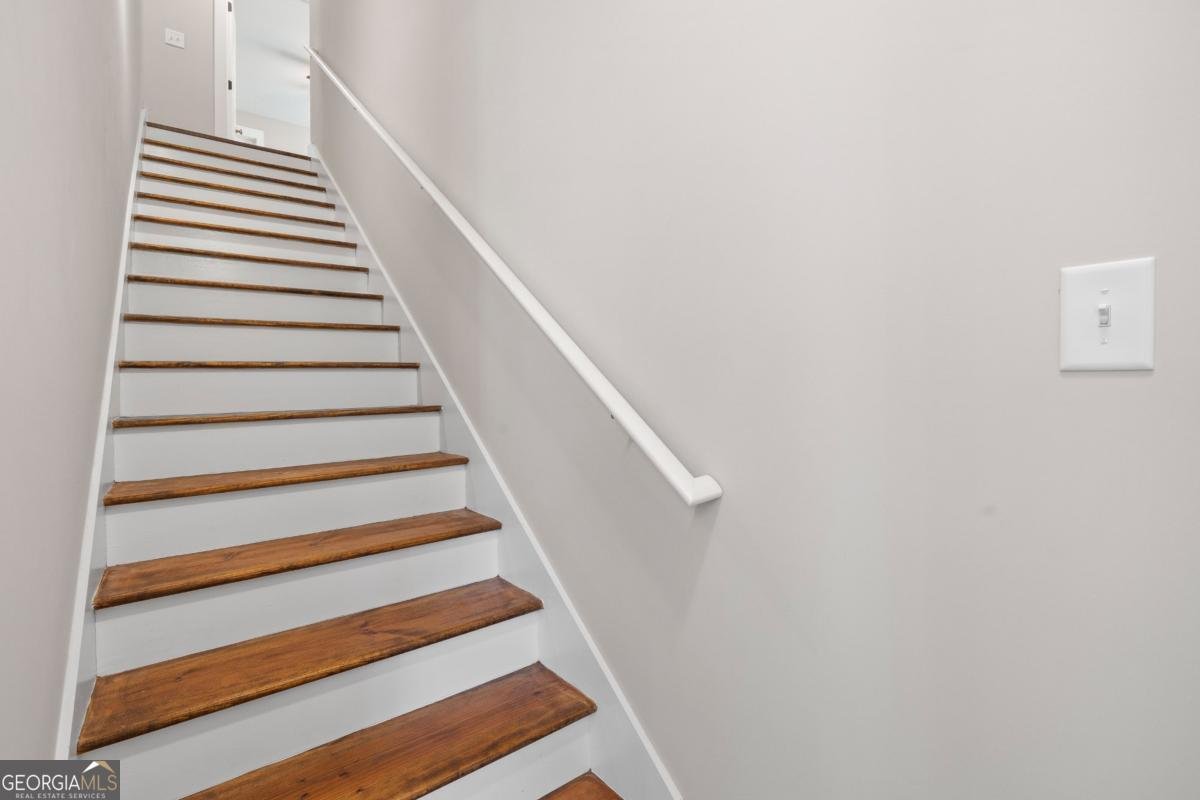 801 Hollly Ridge Drive Gray - 33