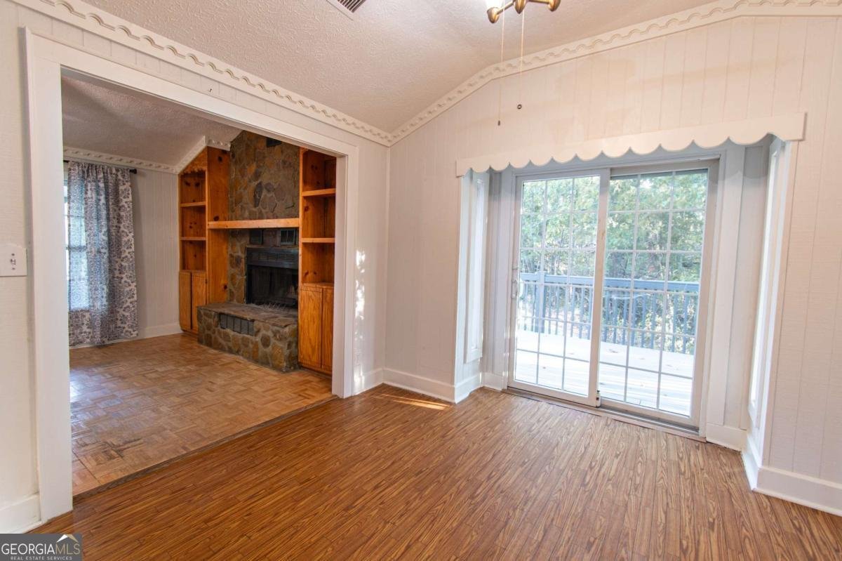 250 Nottingham Way Fairmount - 8