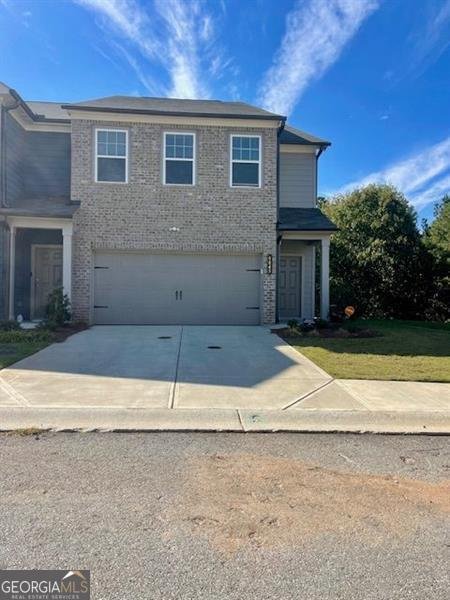 6645 WYNDALE Drive Douglasville - 1