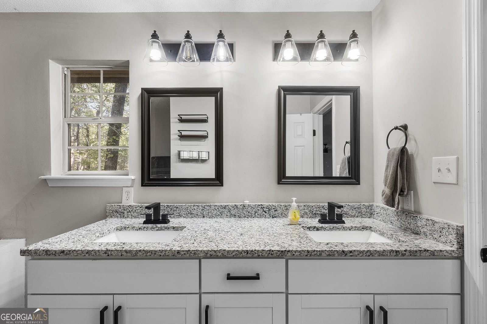 1412 Johnson Road Macon - 35