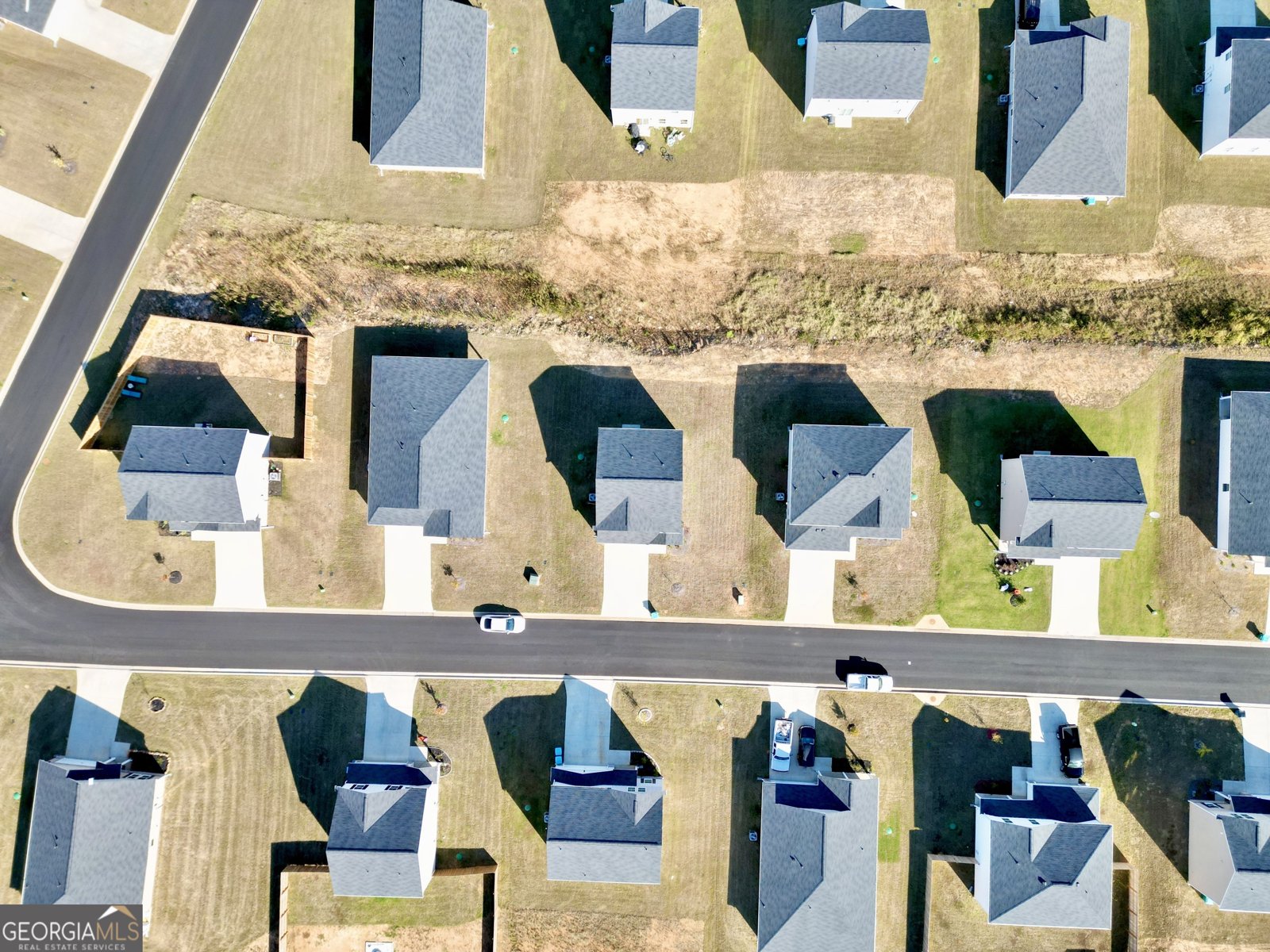128 Oxford Lane Kingston - 8
