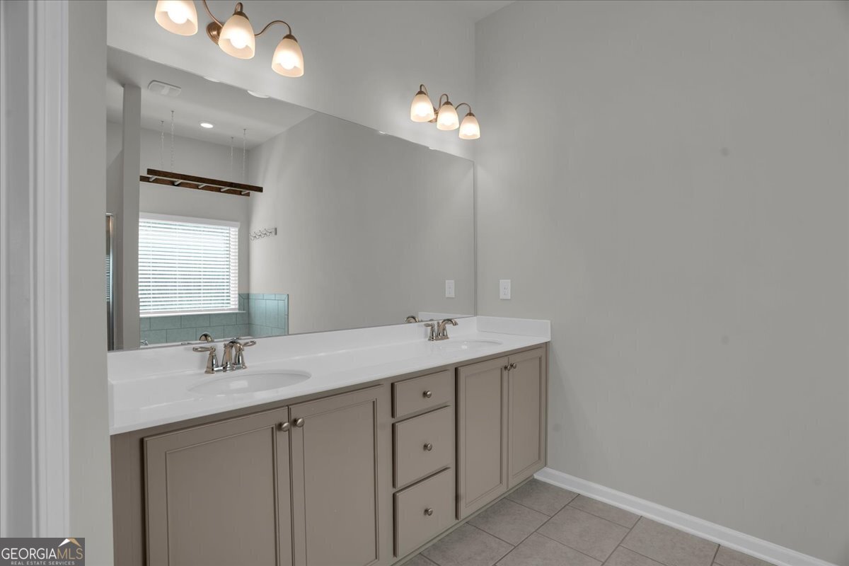 1506 Ashbrooke Trace Drive Stone Mountain - 10