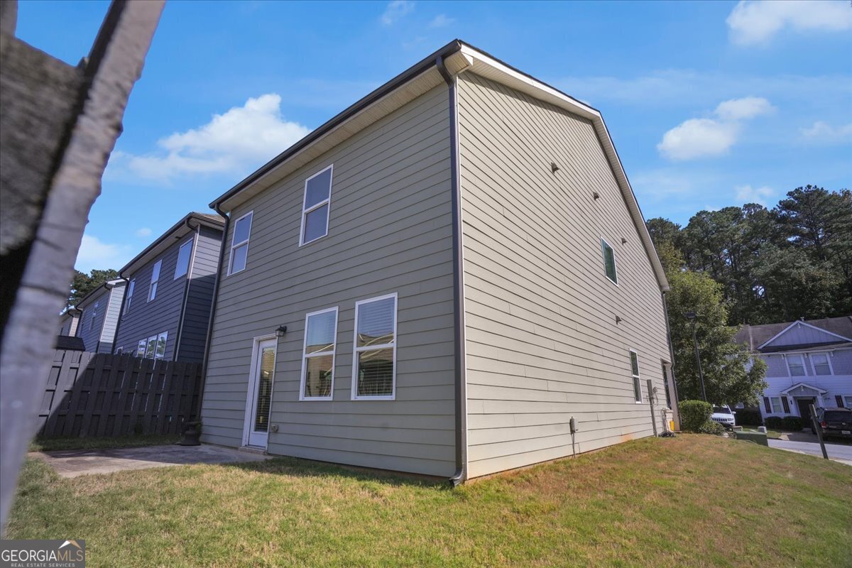 1506 Ashbrooke Trace Drive Stone Mountain - 35