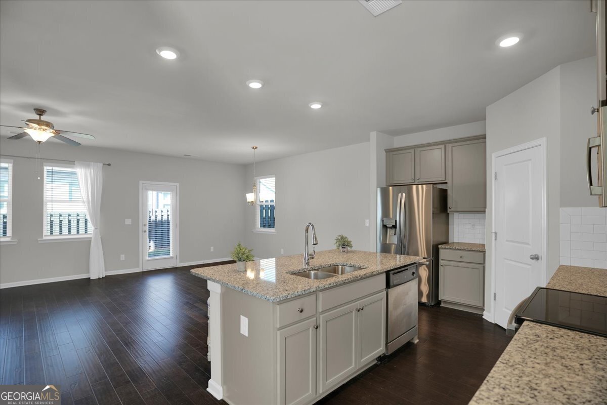 1506 Ashbrooke Trace Drive Stone Mountain - 38