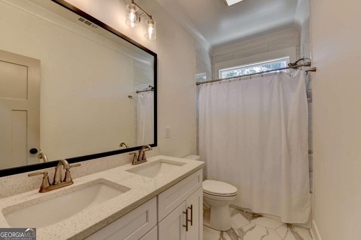 6181 Shoreland Circle Buford - 32