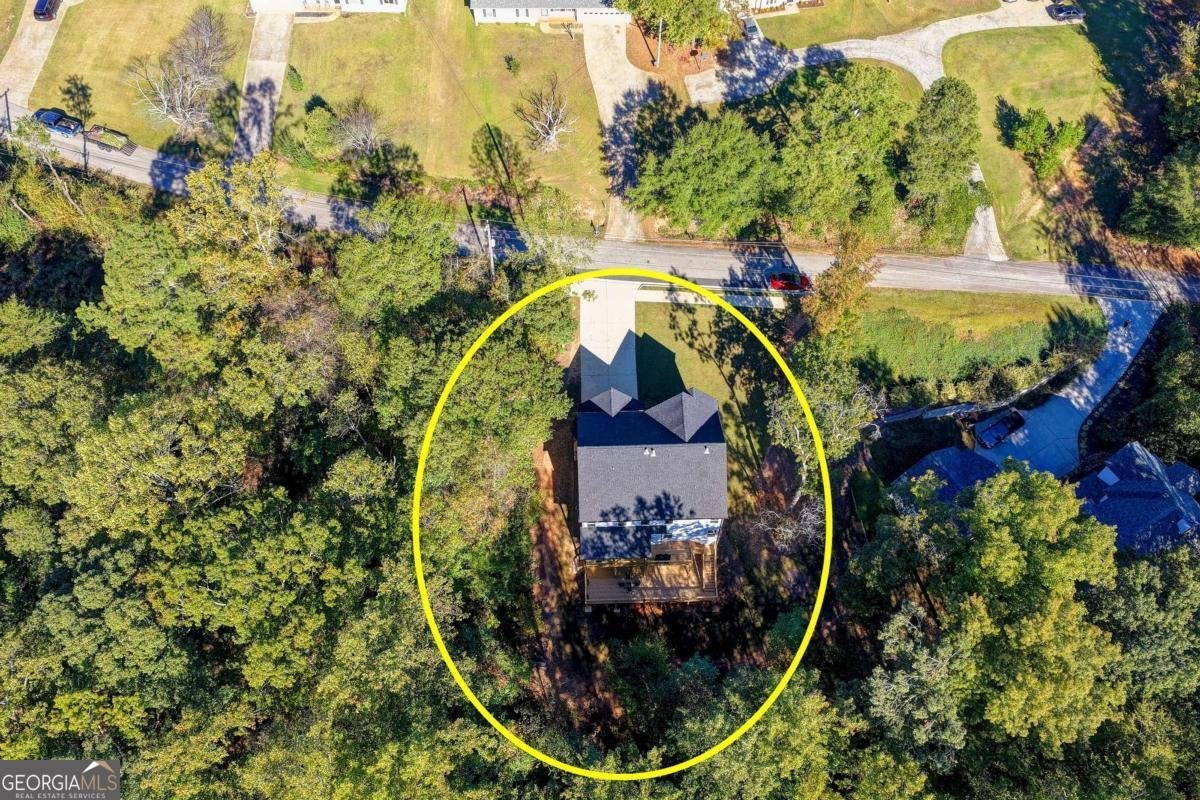 6181 Shoreland Circle Buford - 68