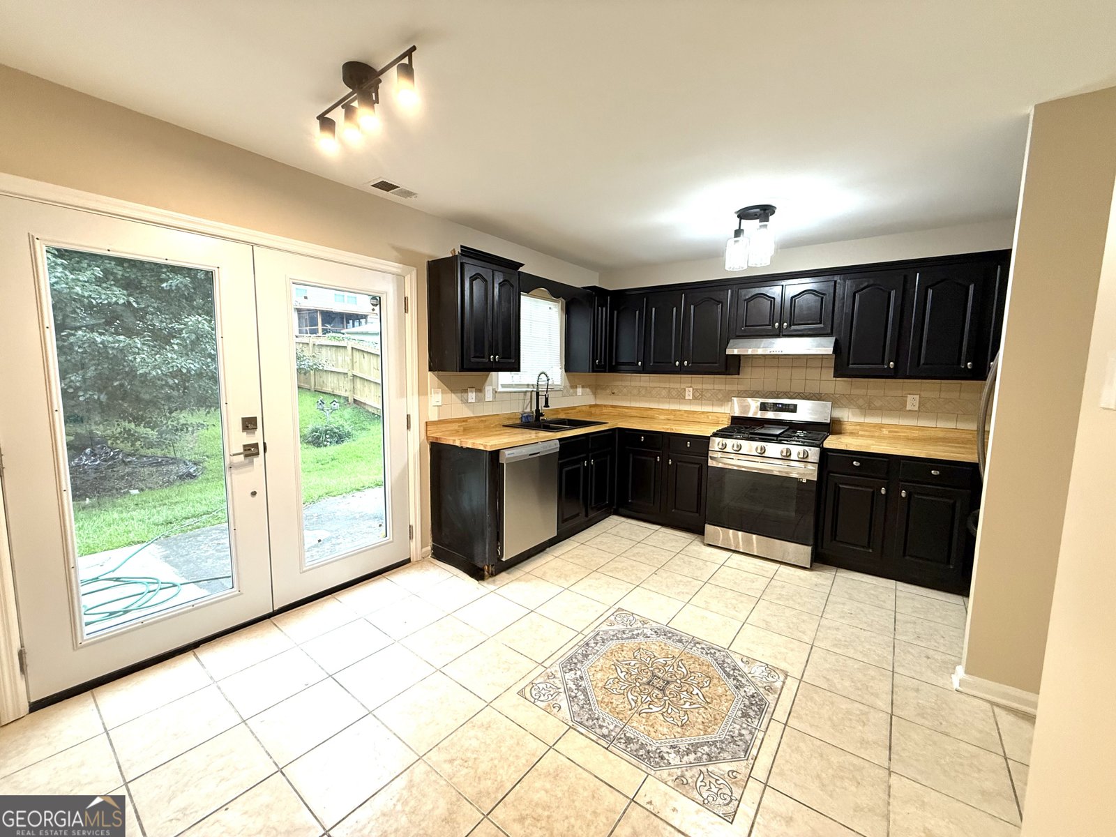 6126 MARBUT Road Lithonia - 7
