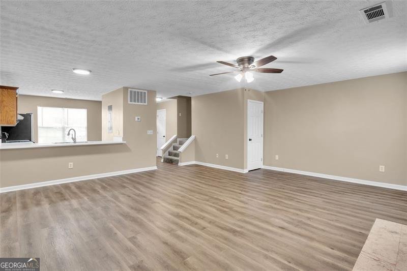 360 BEACH Court Riverdale - 3