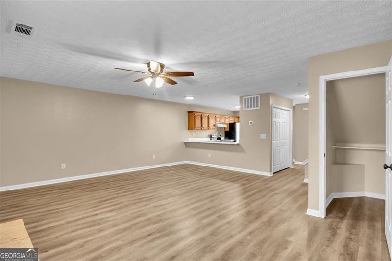 360 BEACH Court Riverdale - 4