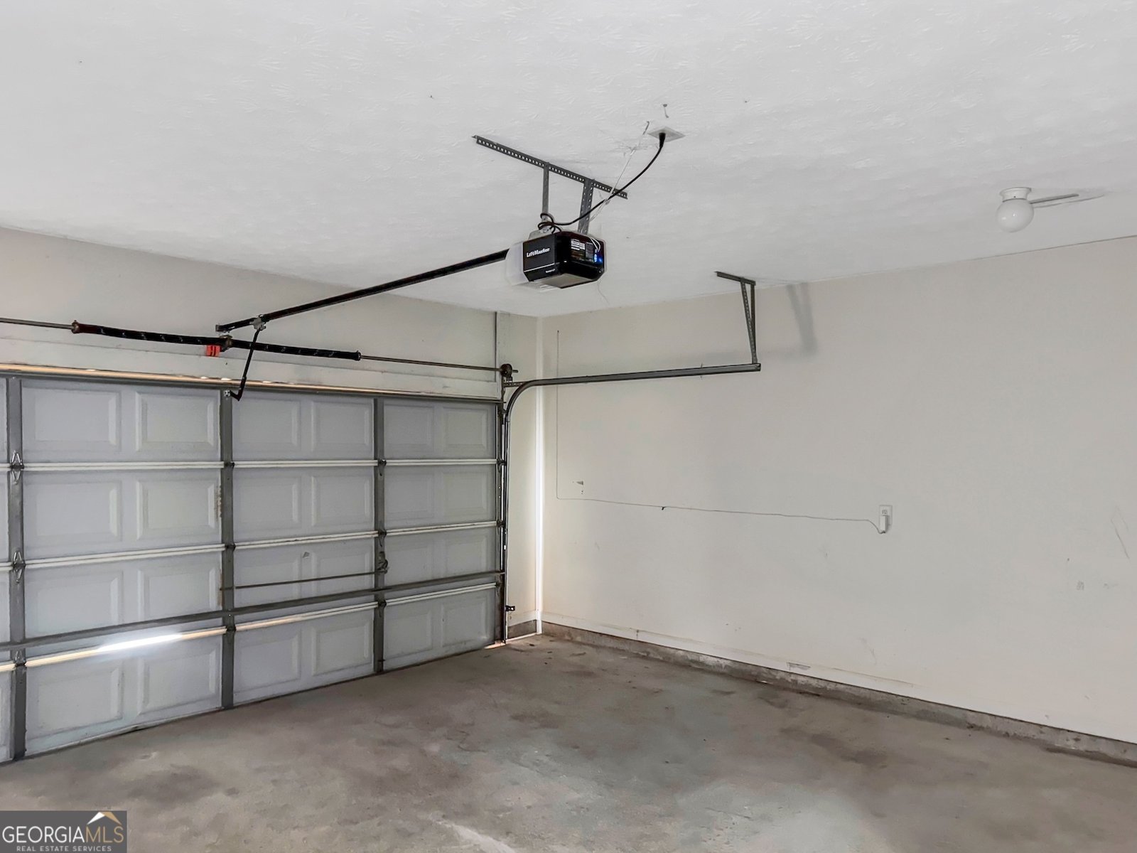 211 Hickory Road Jackson - 35