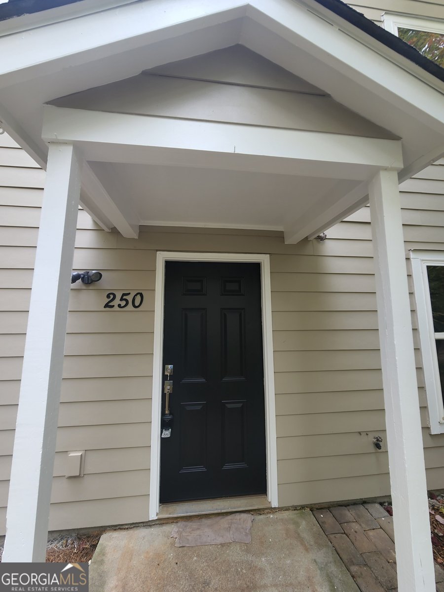 250 Blessing Way Roswell - 1