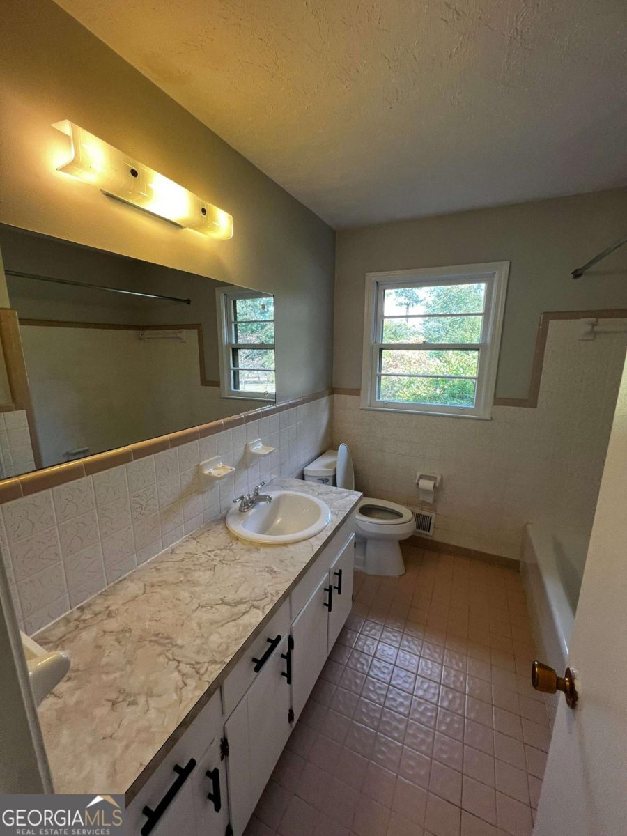 3909 Summit Drive Douglasville - 11