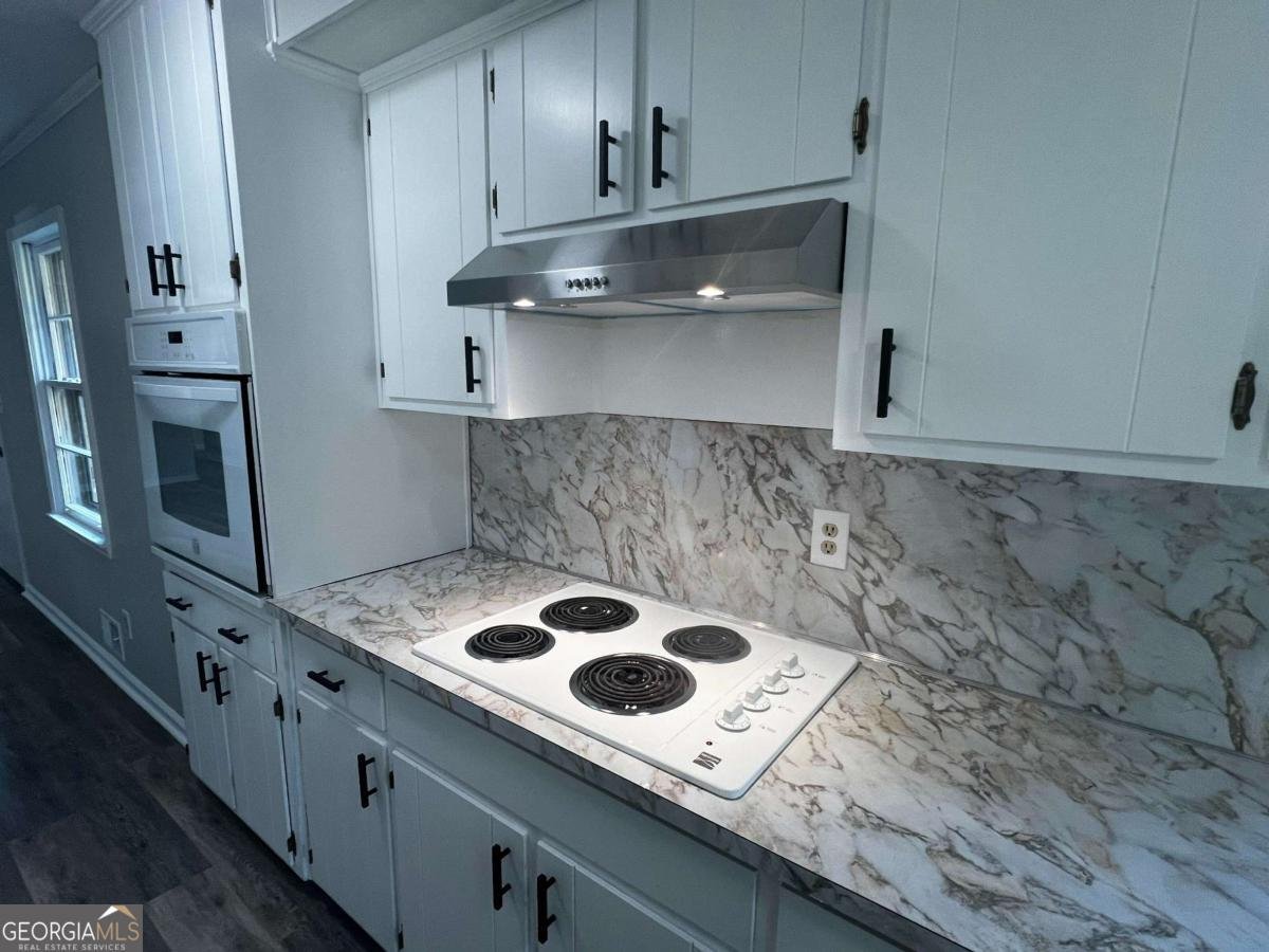 3909 Summit Drive Douglasville - 28