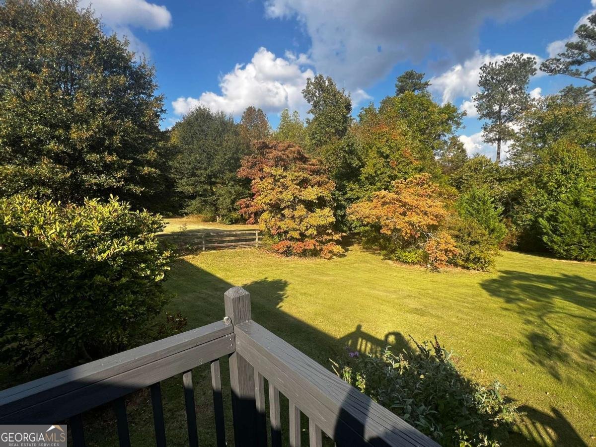 3909 Summit Drive Douglasville - 35