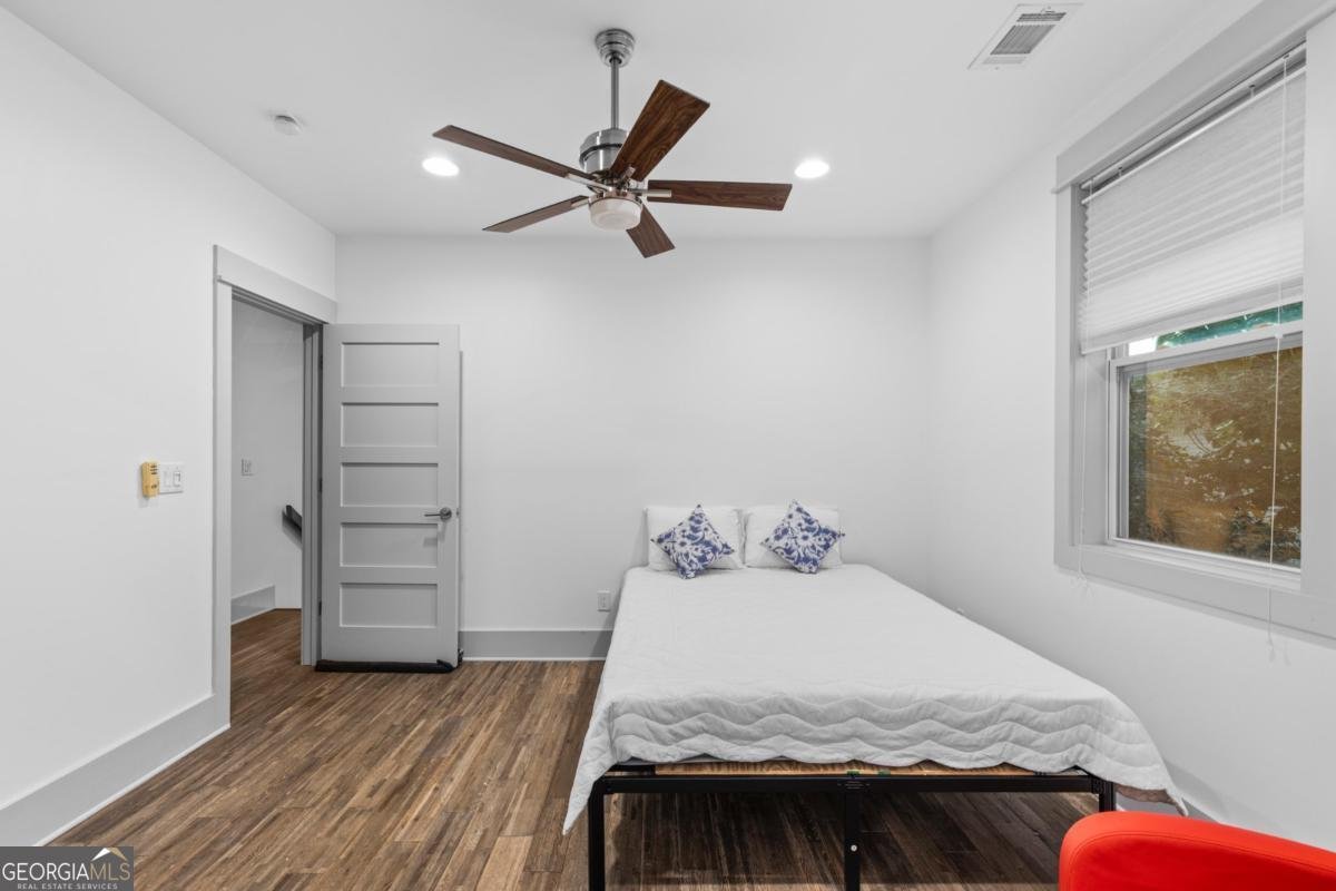 560 John Wesley Dobbs Avenue Atlanta - 21