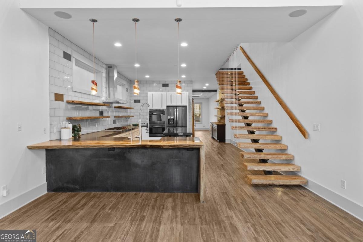 560 John Wesley Dobbs Avenue Atlanta - 4