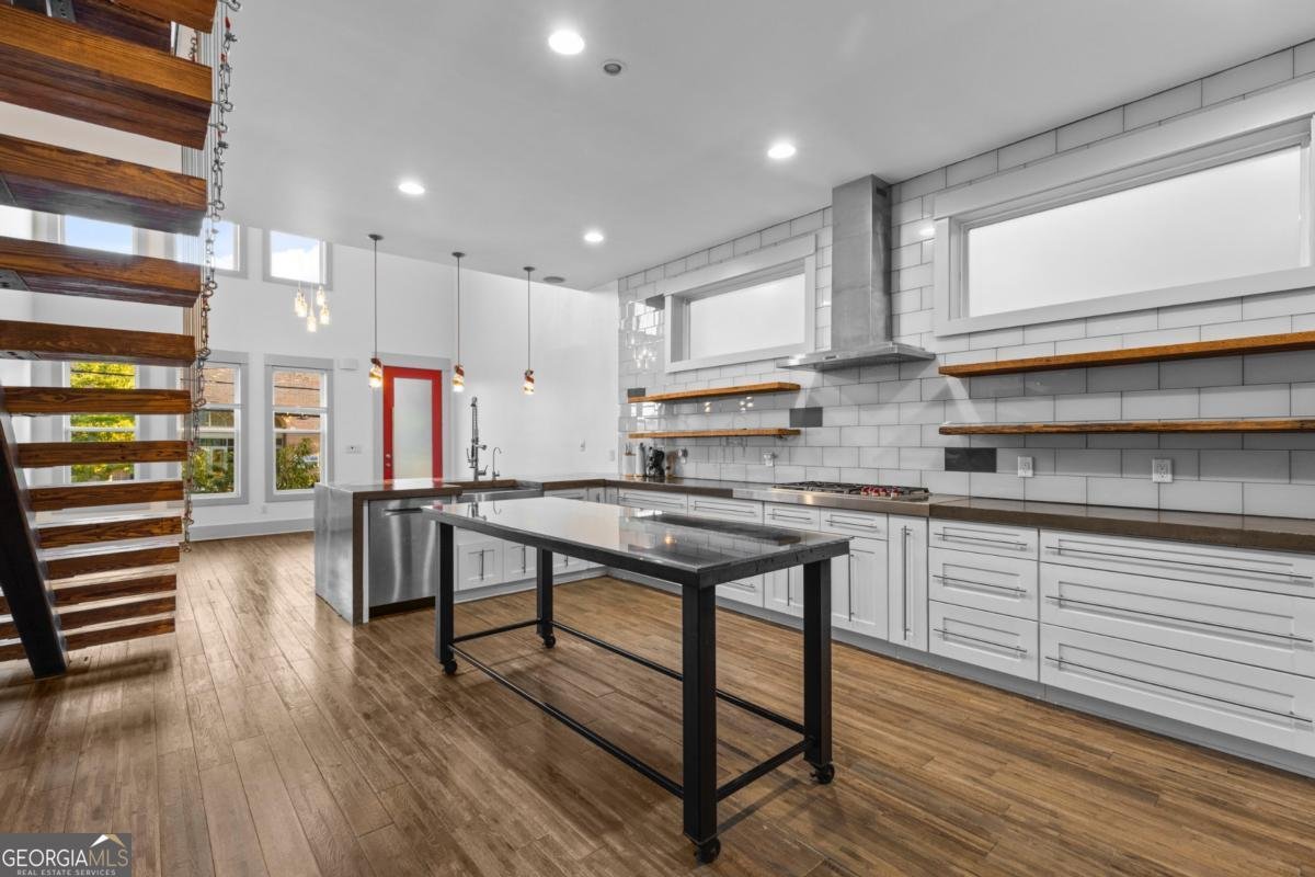 560 John Wesley Dobbs Avenue Atlanta - 9