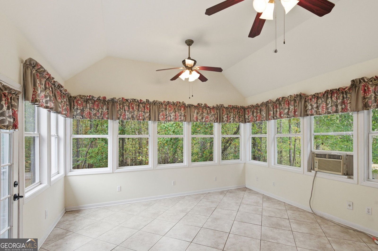 4290 McClanes Court Conyers - Photo 32