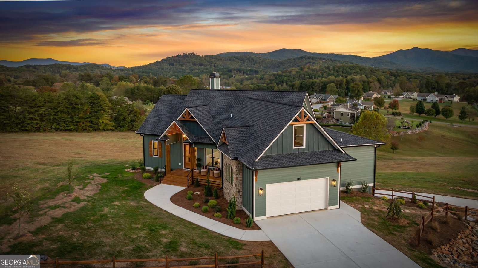 115 Bramshaw Ct Young Harris - 79