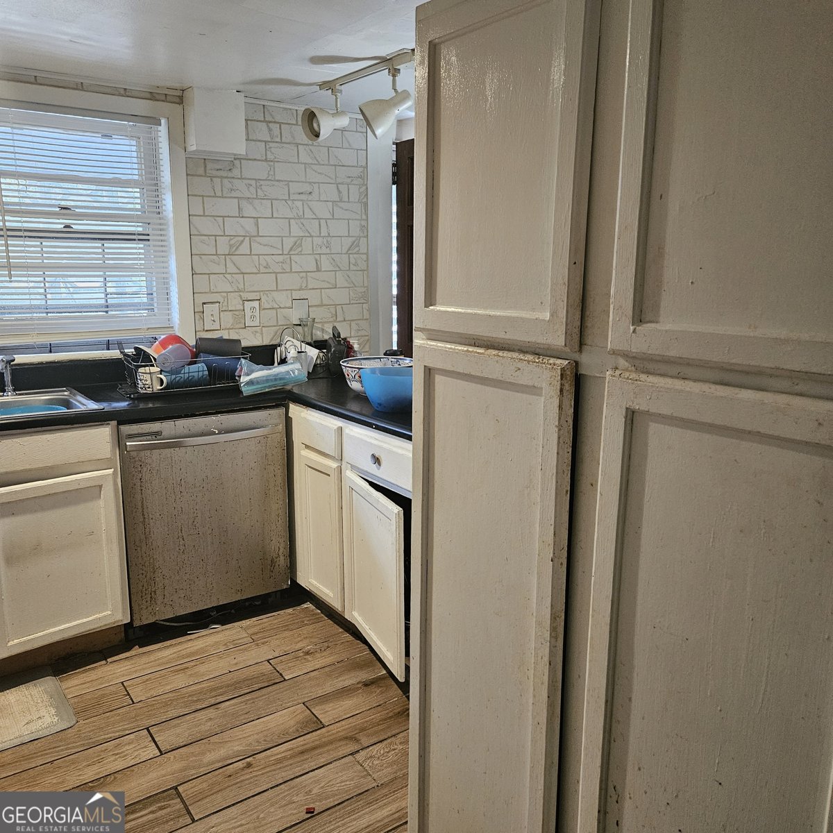 4880 Ben Hill Road Atlanta - 19