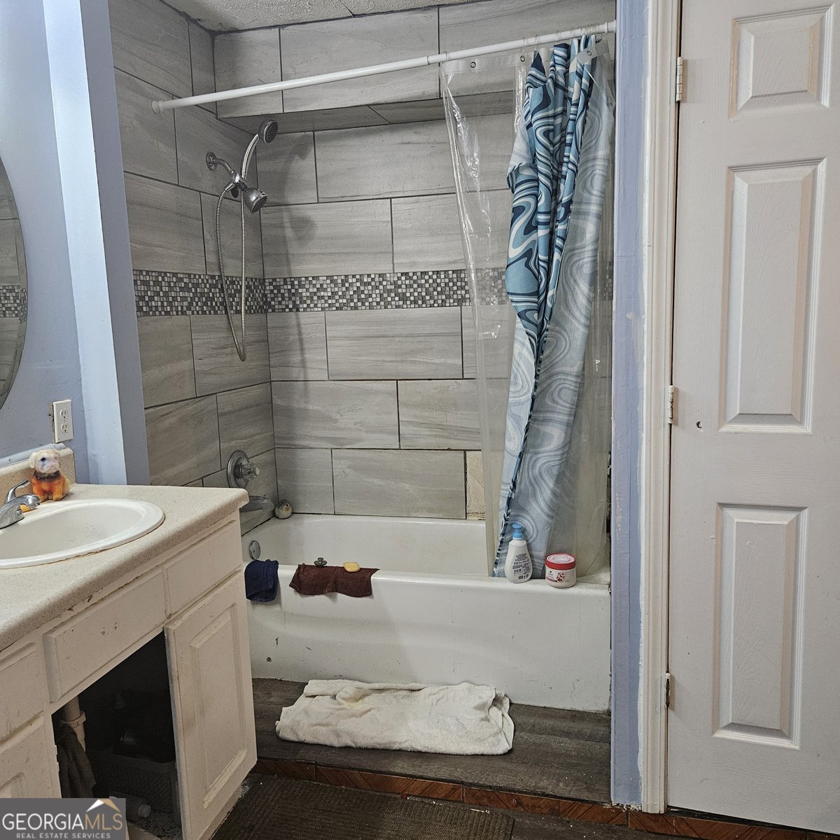 4880 Ben Hill Road Atlanta - 24