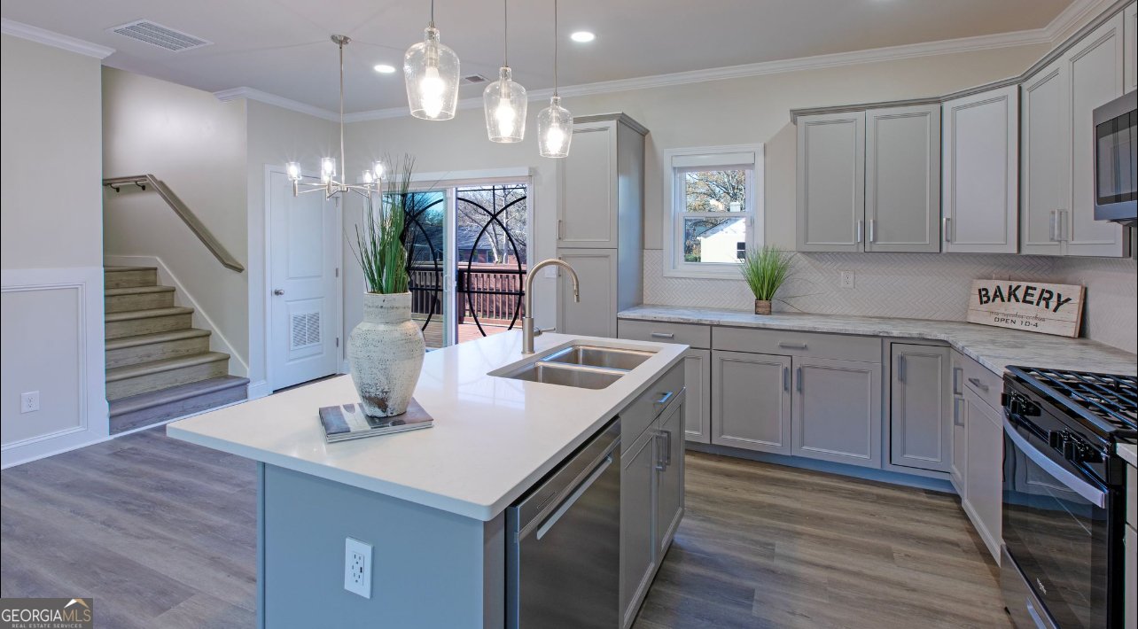 1133 Oak Knoll Terrace Atlanta - 13