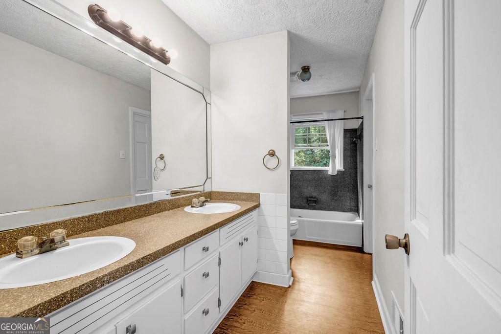 1121 Neva Drive Marietta - 1