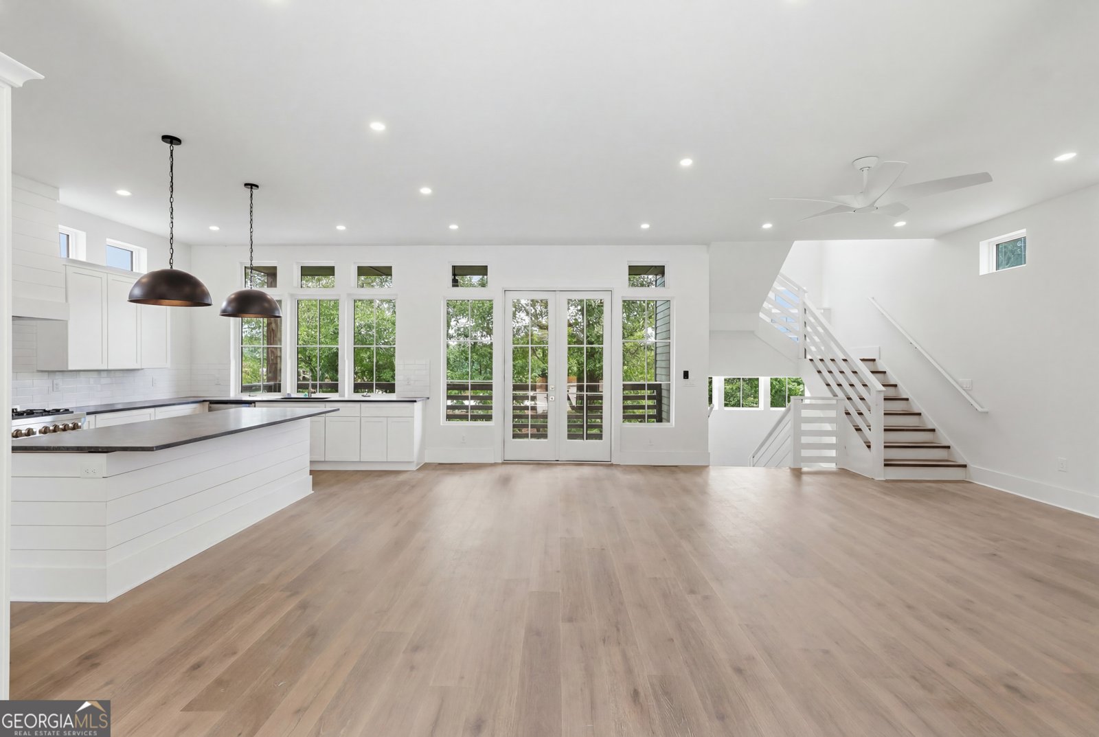 172 Railroad Street Canton - Photo 12