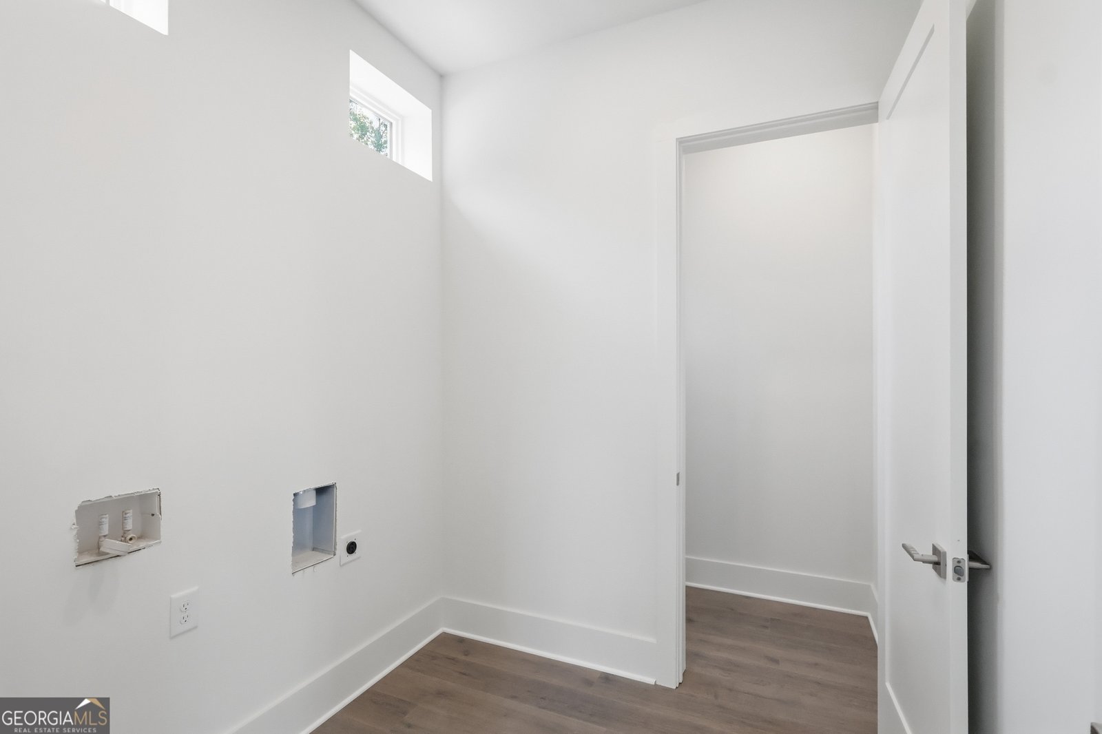 172 Railroad Street Canton - Photo 19