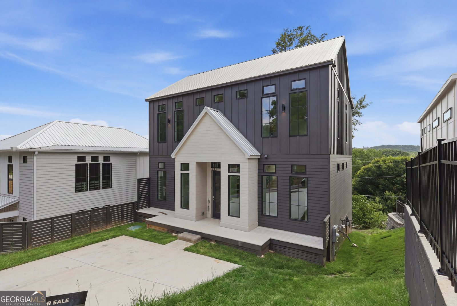 172 Railroad Street Canton - Photo 35