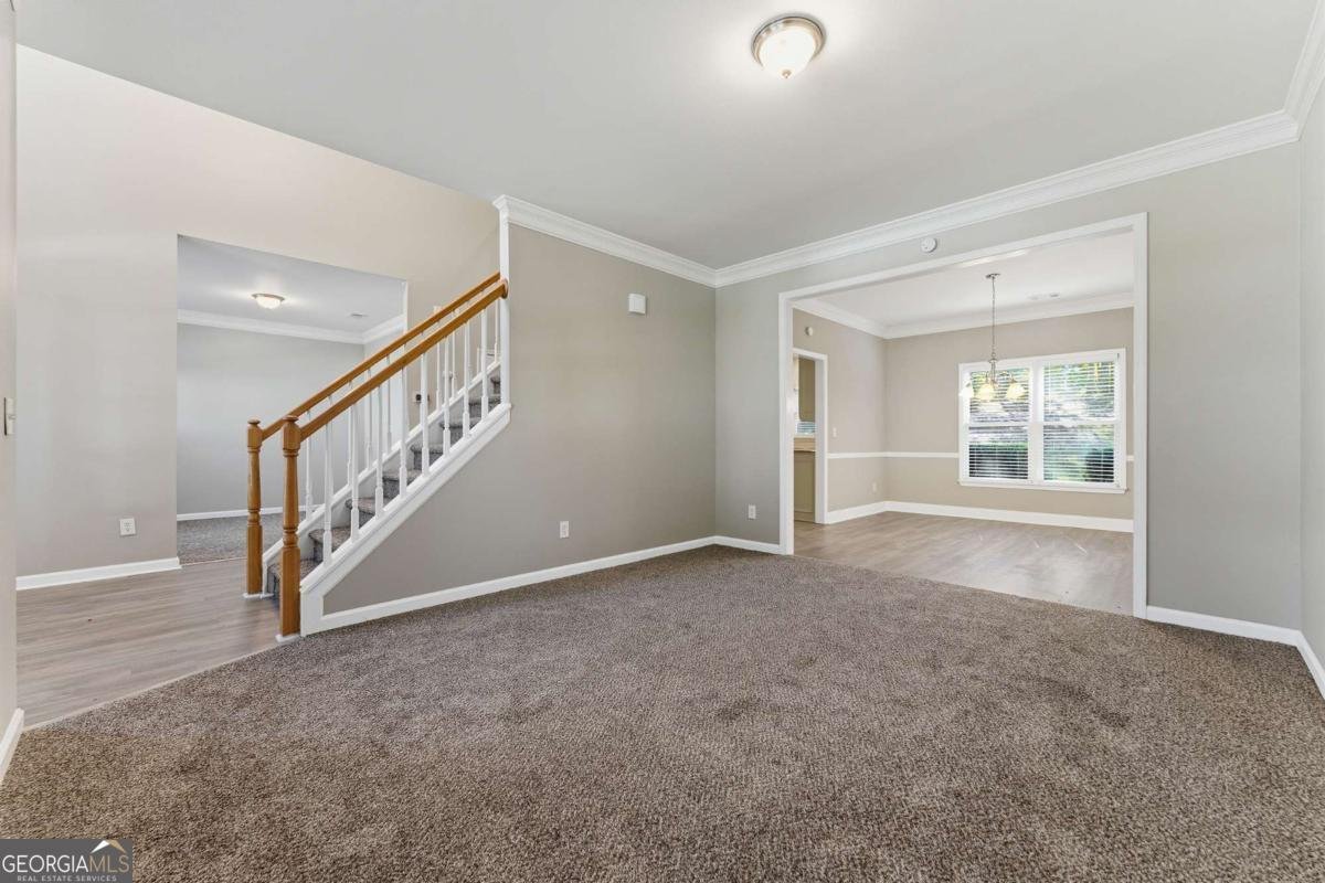 327 Ironhill Trace Woodstock - 3