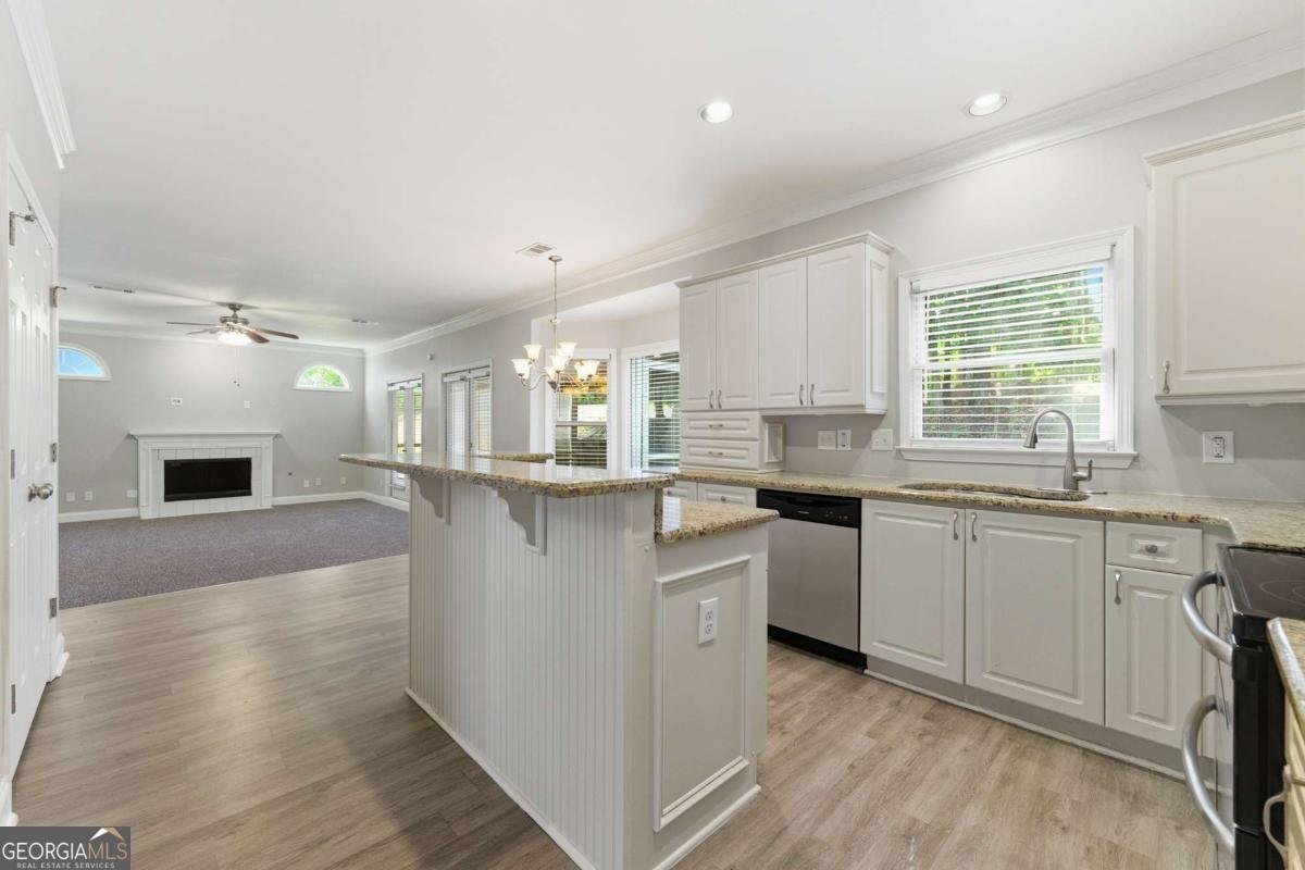 327 Ironhill Trace Woodstock - 5