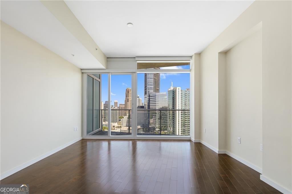 3325 Piedmont Road Atlanta - 13