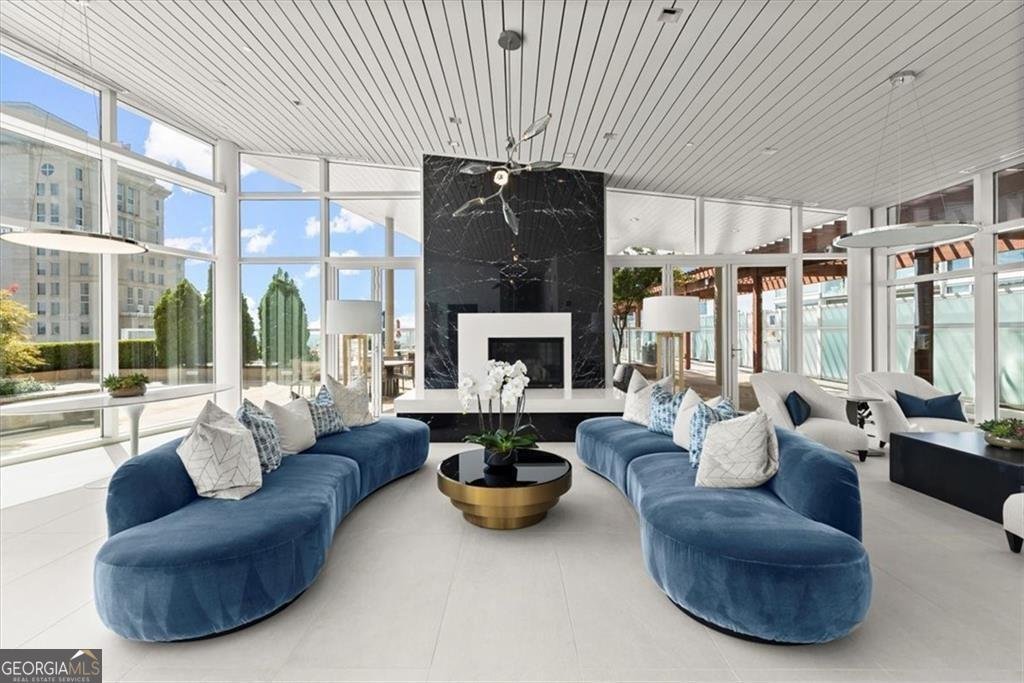 3325 Piedmont Road Atlanta - 33