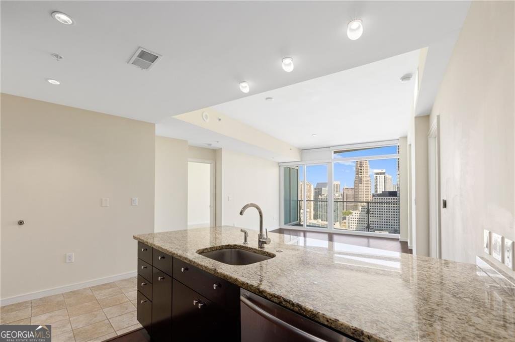 3325 Piedmont Road Atlanta - 4