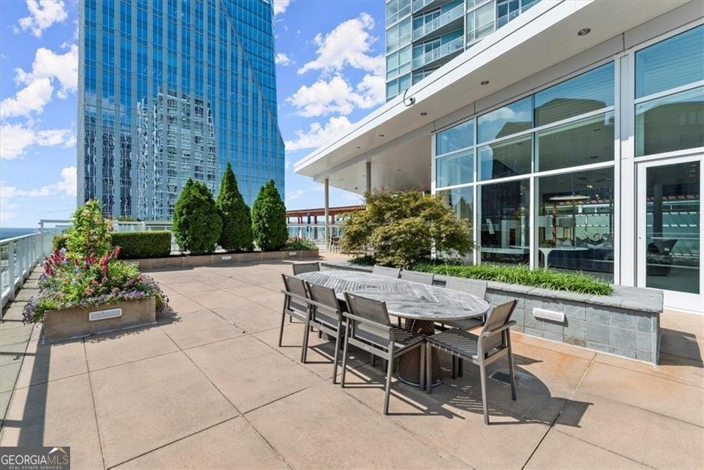 3325 Piedmont Road Atlanta - 40