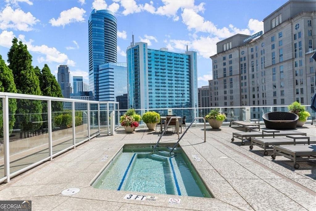 3325 Piedmont Road Atlanta - 44