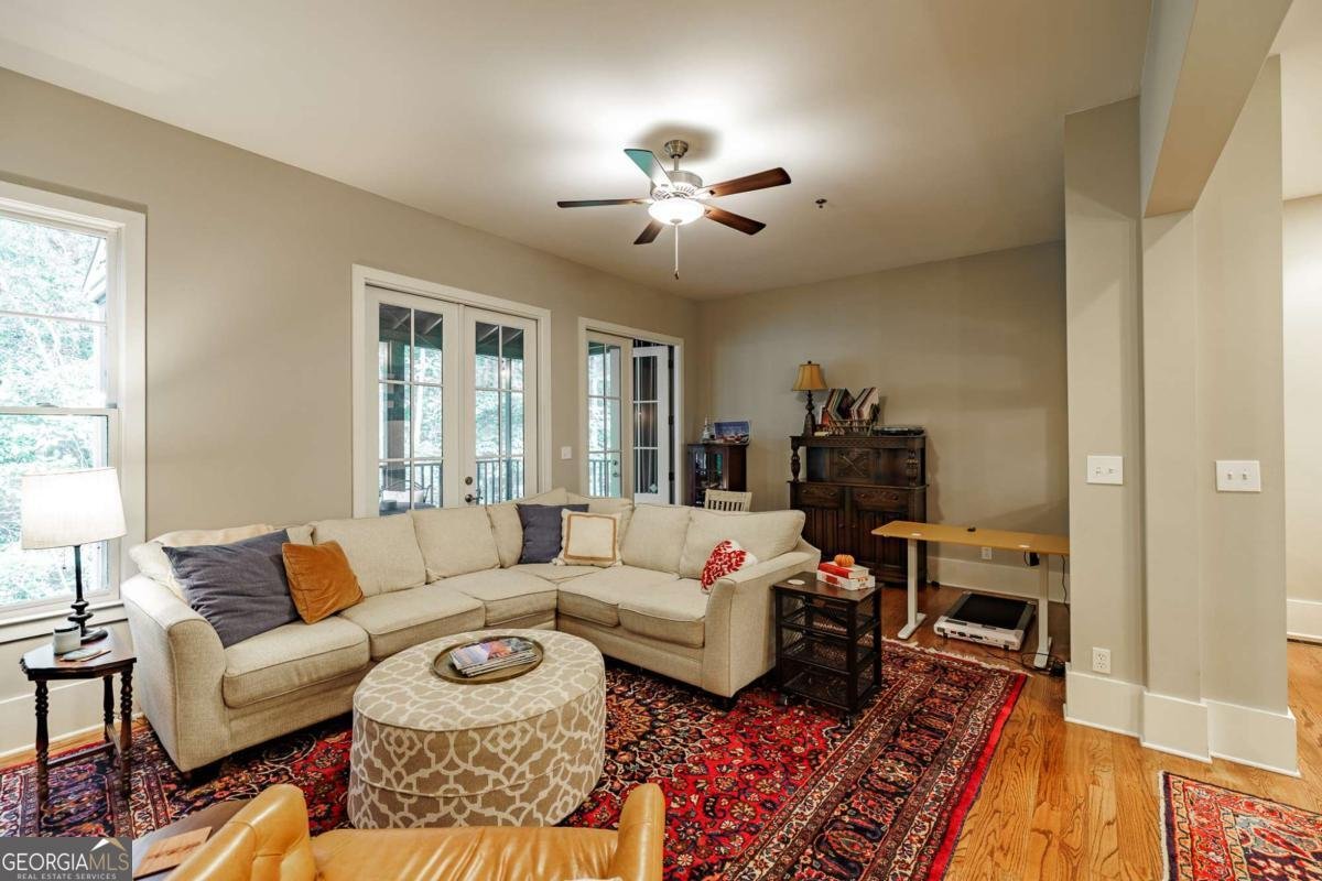 310 Research Drive Athens - 15