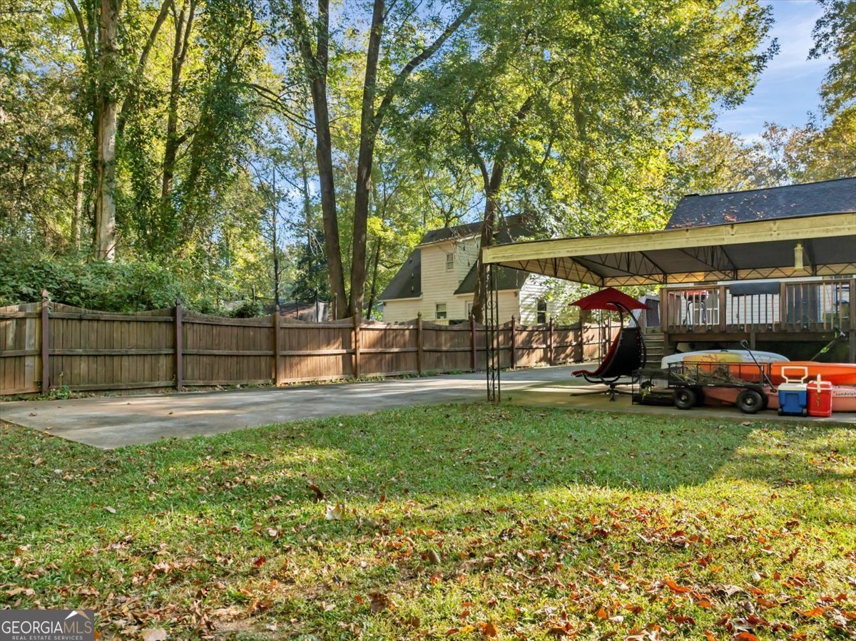 1181 Sandy Beach Drive Macon - 23