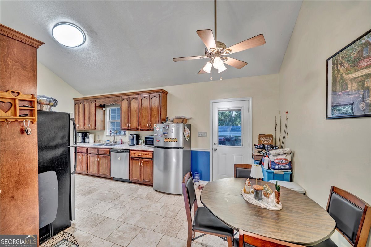 1181 Sandy Beach Drive Macon - 6