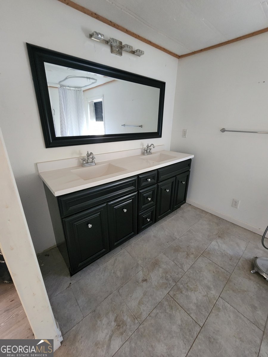 1048 Seals Road Dallas - 15