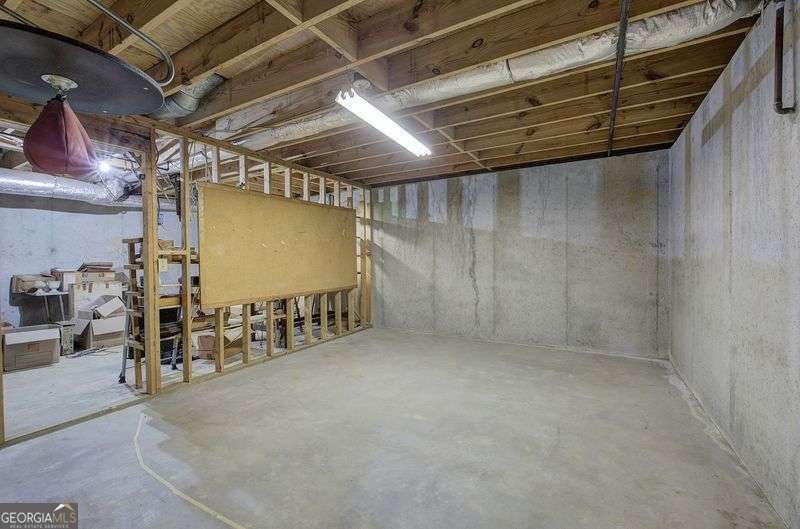 260 Spring Ridge Drive Roswell - 39