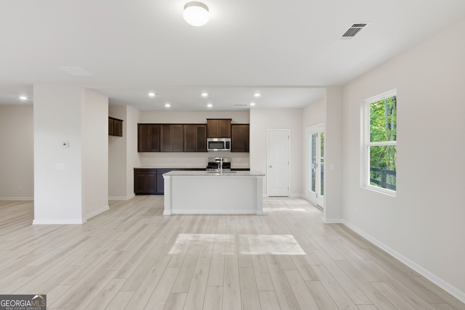 32 Parkwood Street Dawsonville - 5