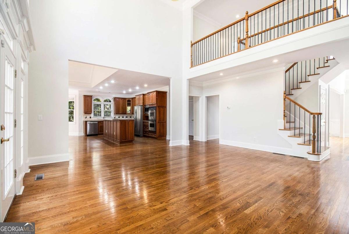 345 Lake Bend Court Alpharetta - 4