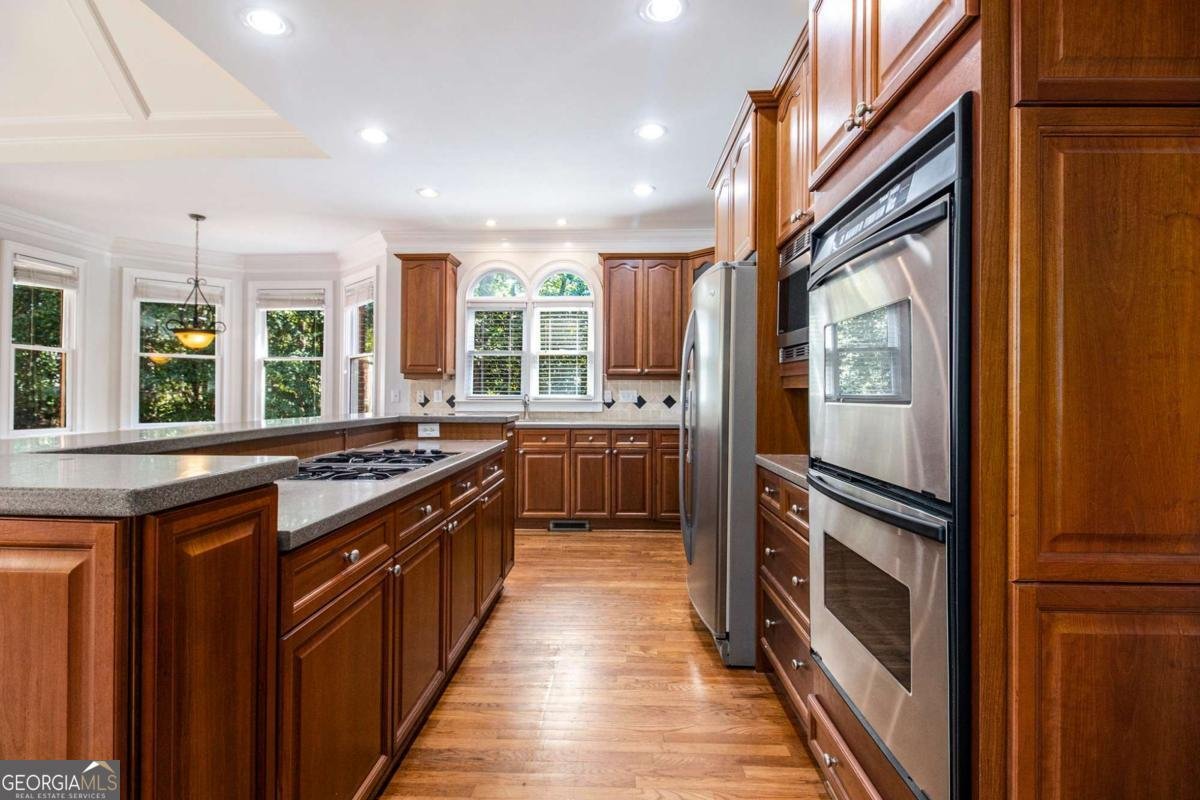 345 Lake Bend Court Alpharetta - 6