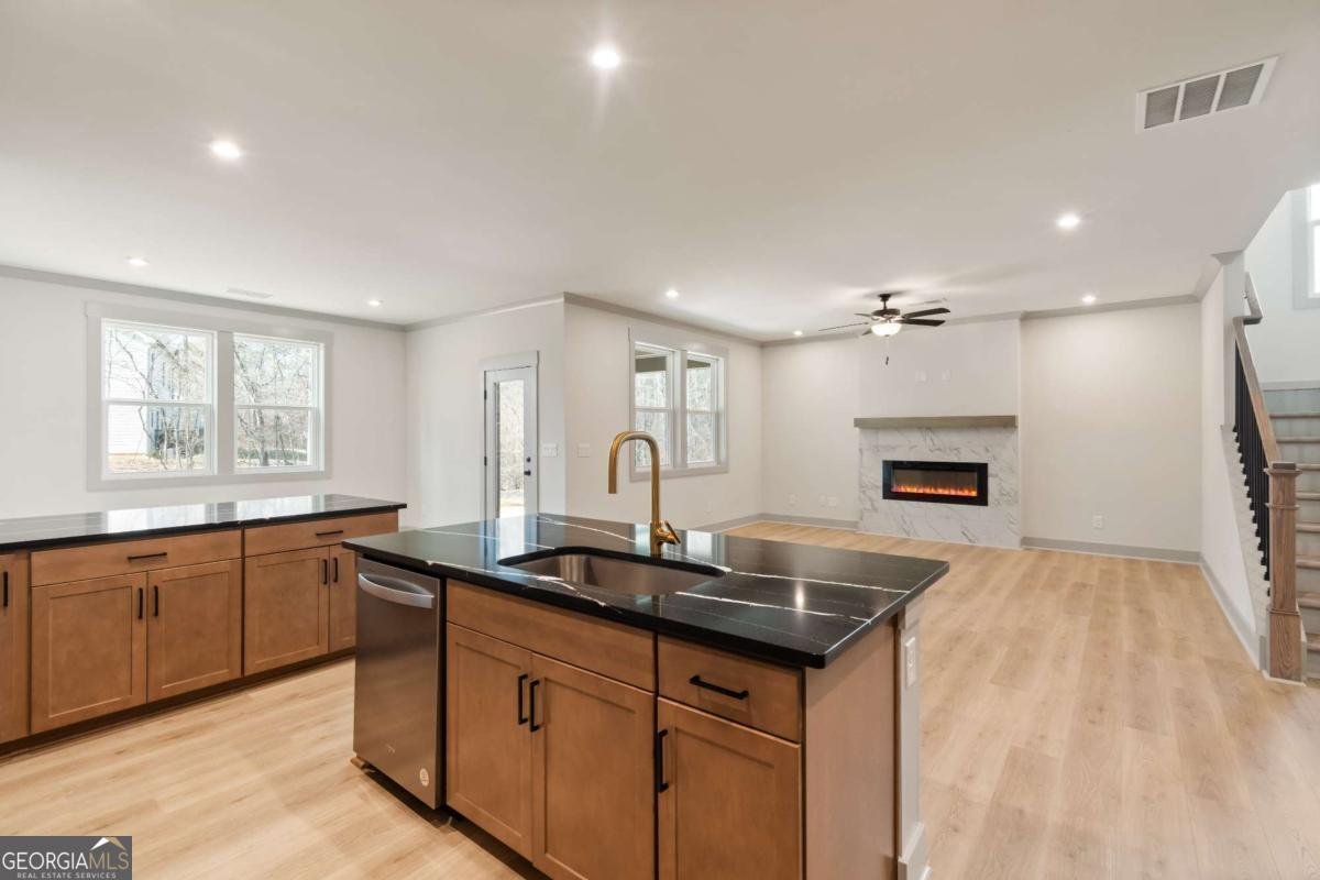 143 Henley Street Canton - 24