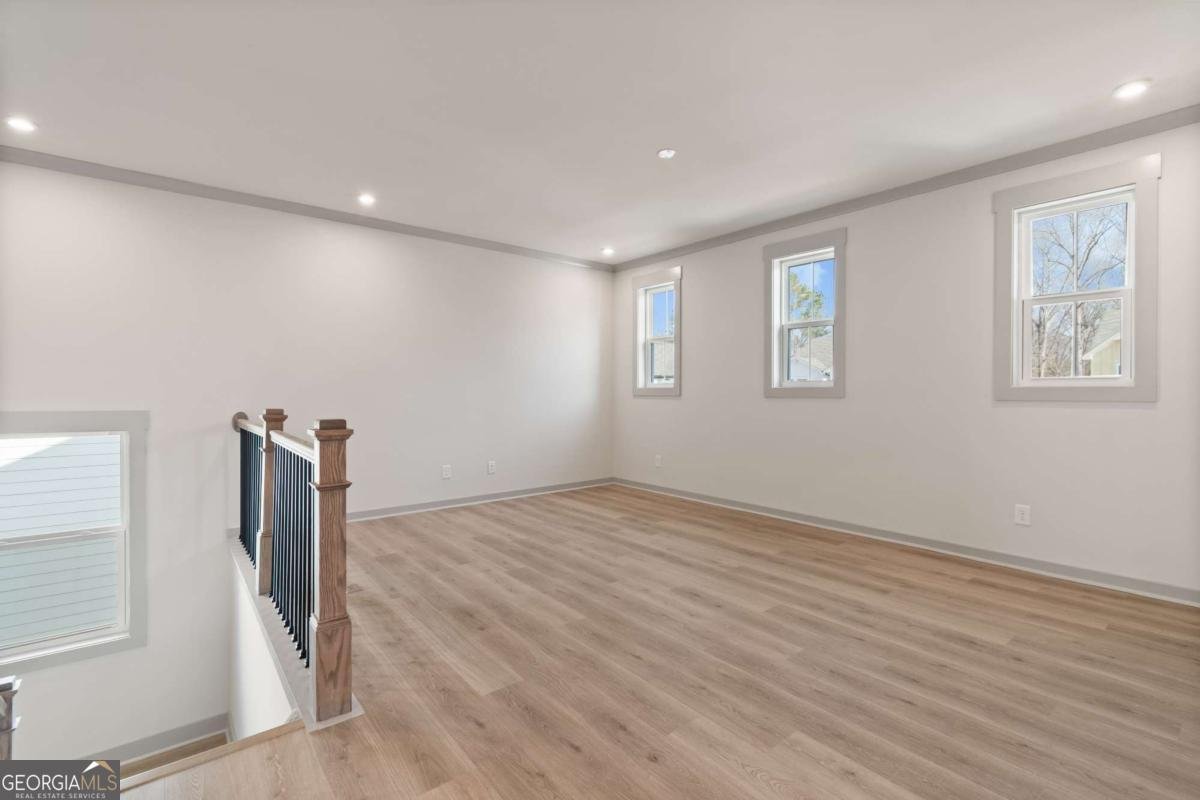 143 Henley Street Canton - 32