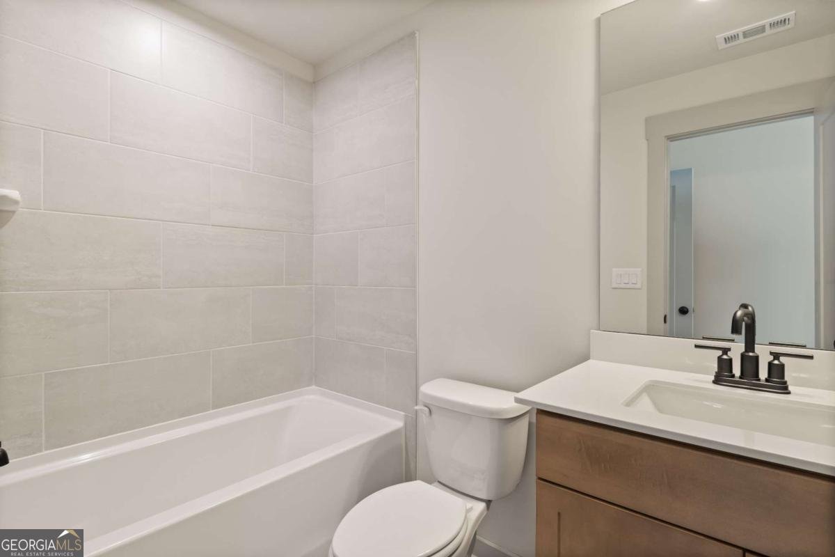 143 Henley Street Canton - 35