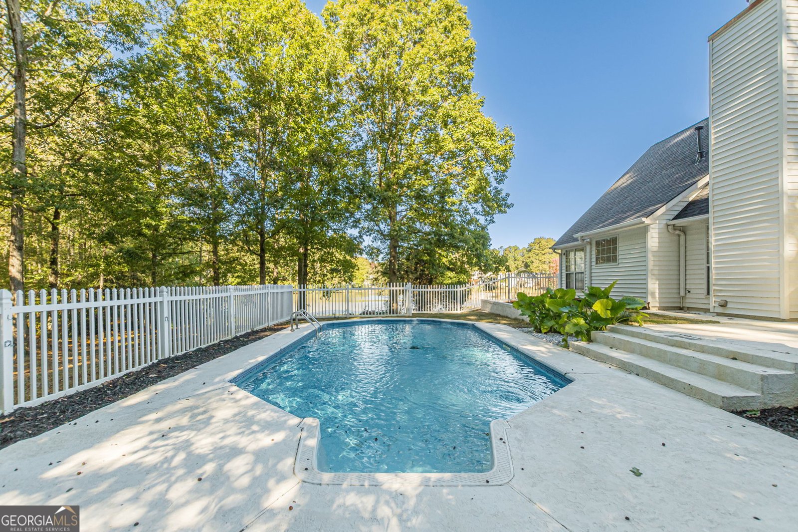 328 Spring Creek Drive Stockbridge - 4